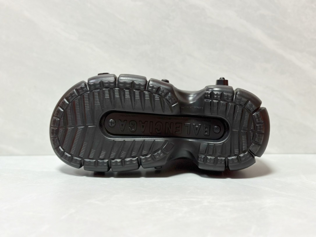 002 size 36-45