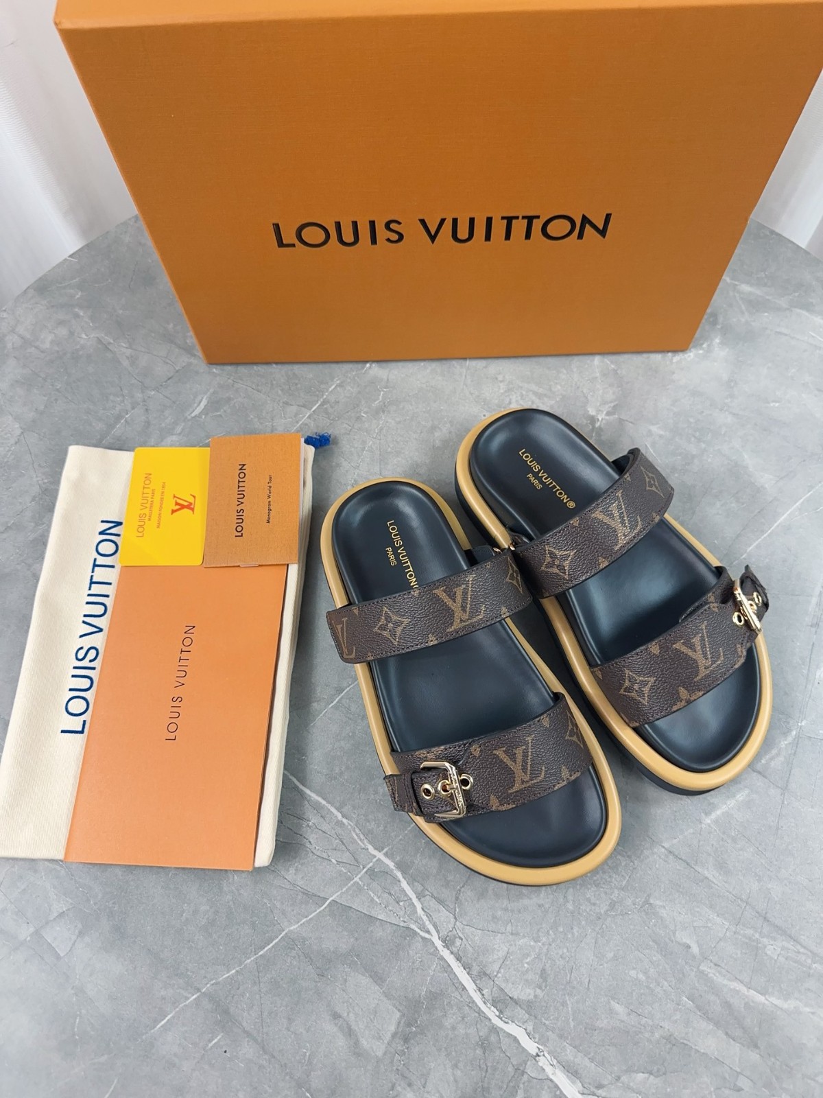 116 22123098 size 35-44