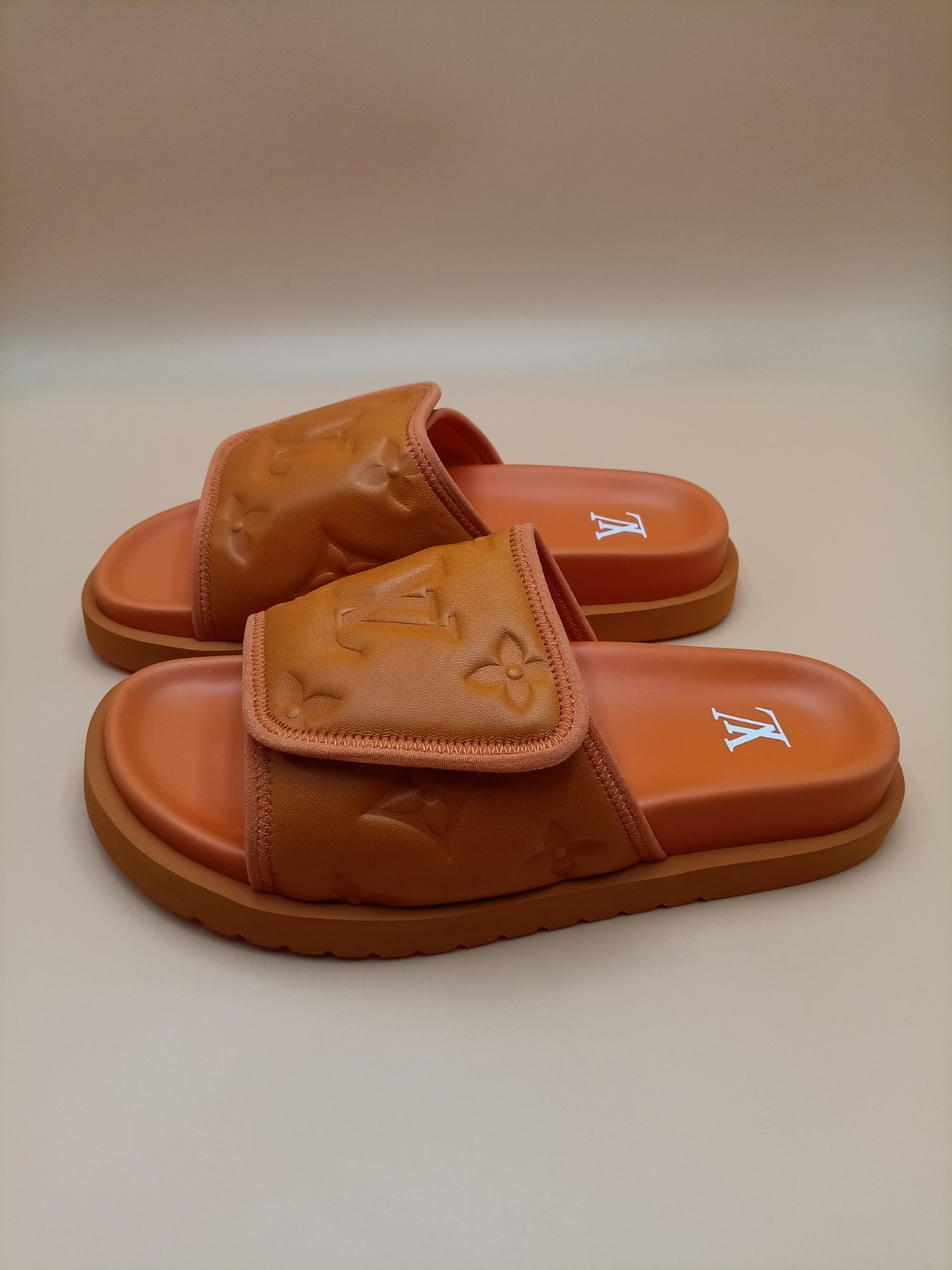 106 20123098 size 39-46