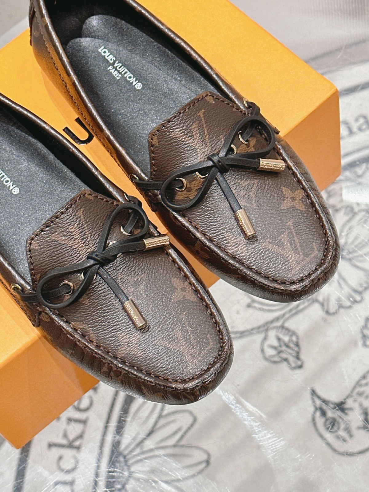 078 28123102 size 35-41