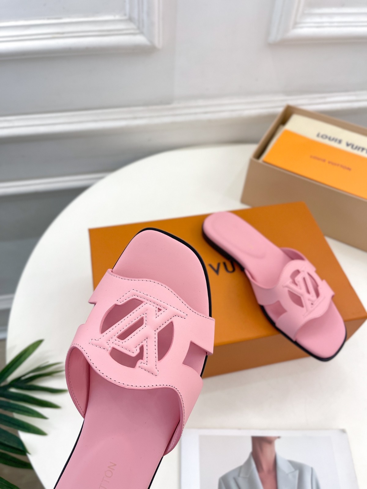 014 30123108 size 35-42