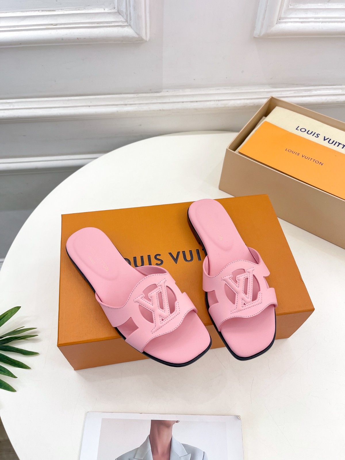 014 30123108 size 35-42
