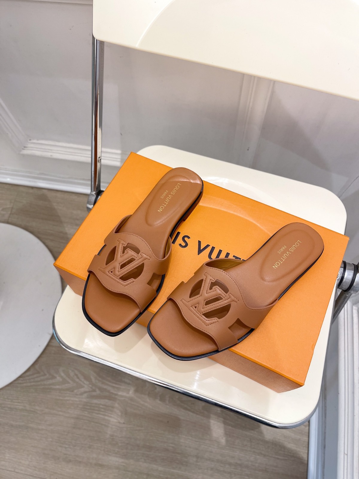 011 30123108 size 35-42