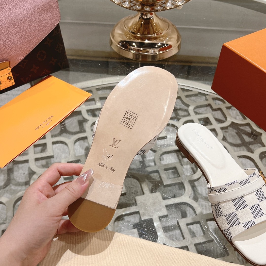 002 30123108 size 35-42