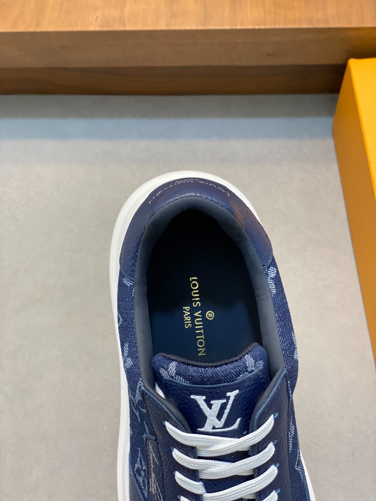 081 38123129 size 38-45