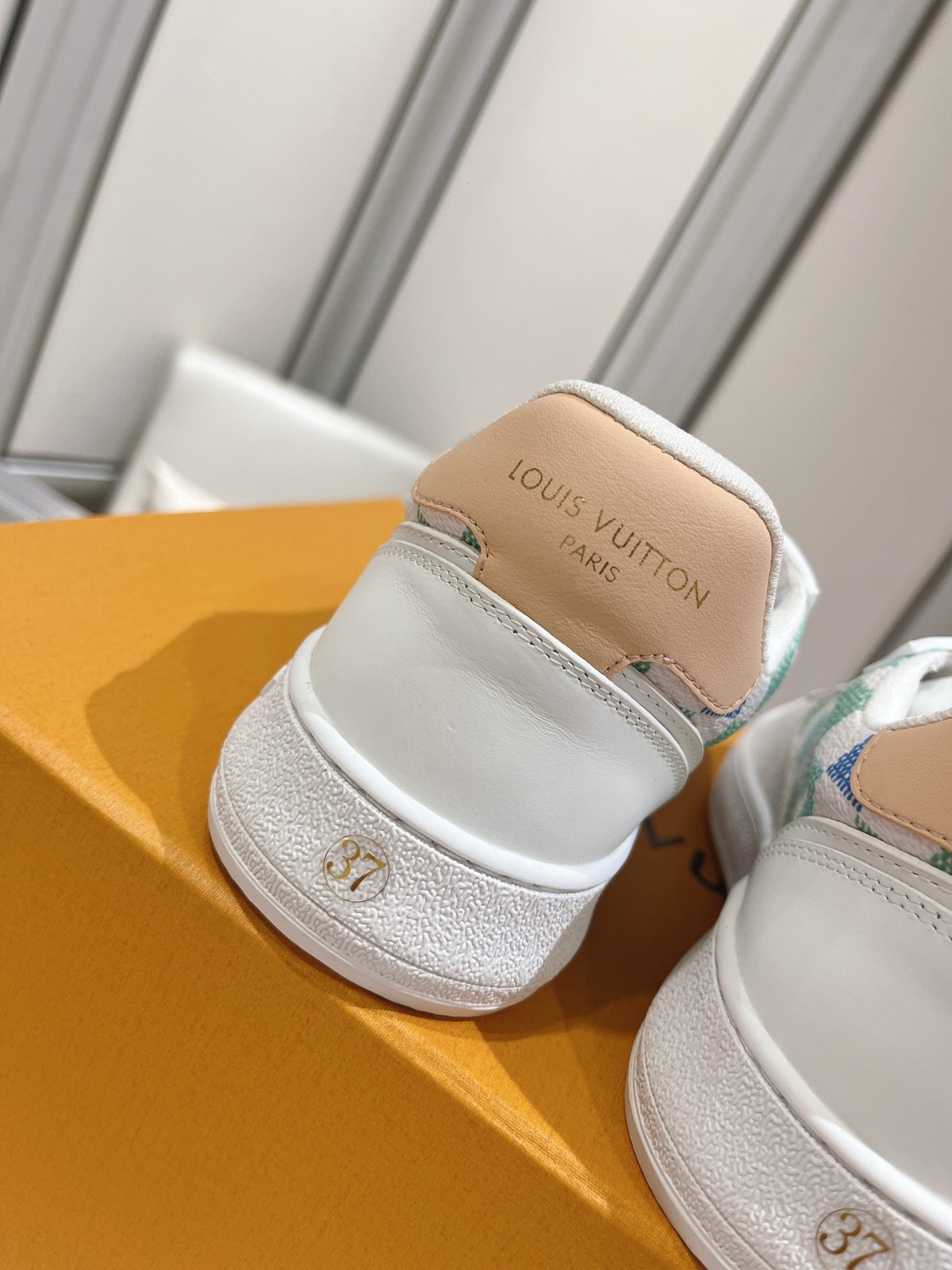 058 36123131 size 35-46