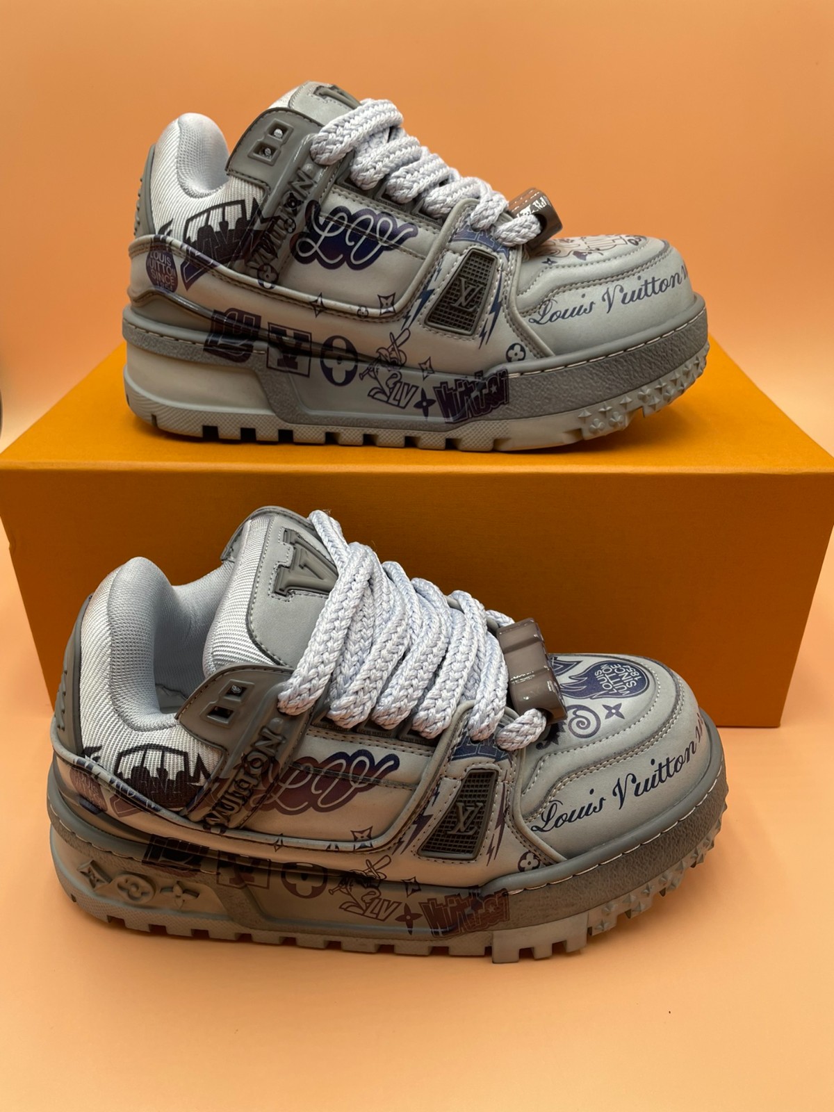 052 56123172 size 35-46