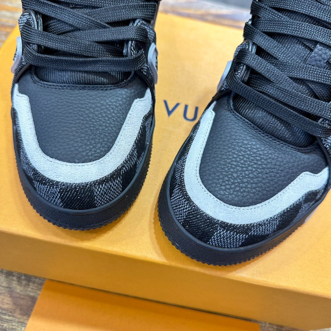 040 55123162 size 39-45