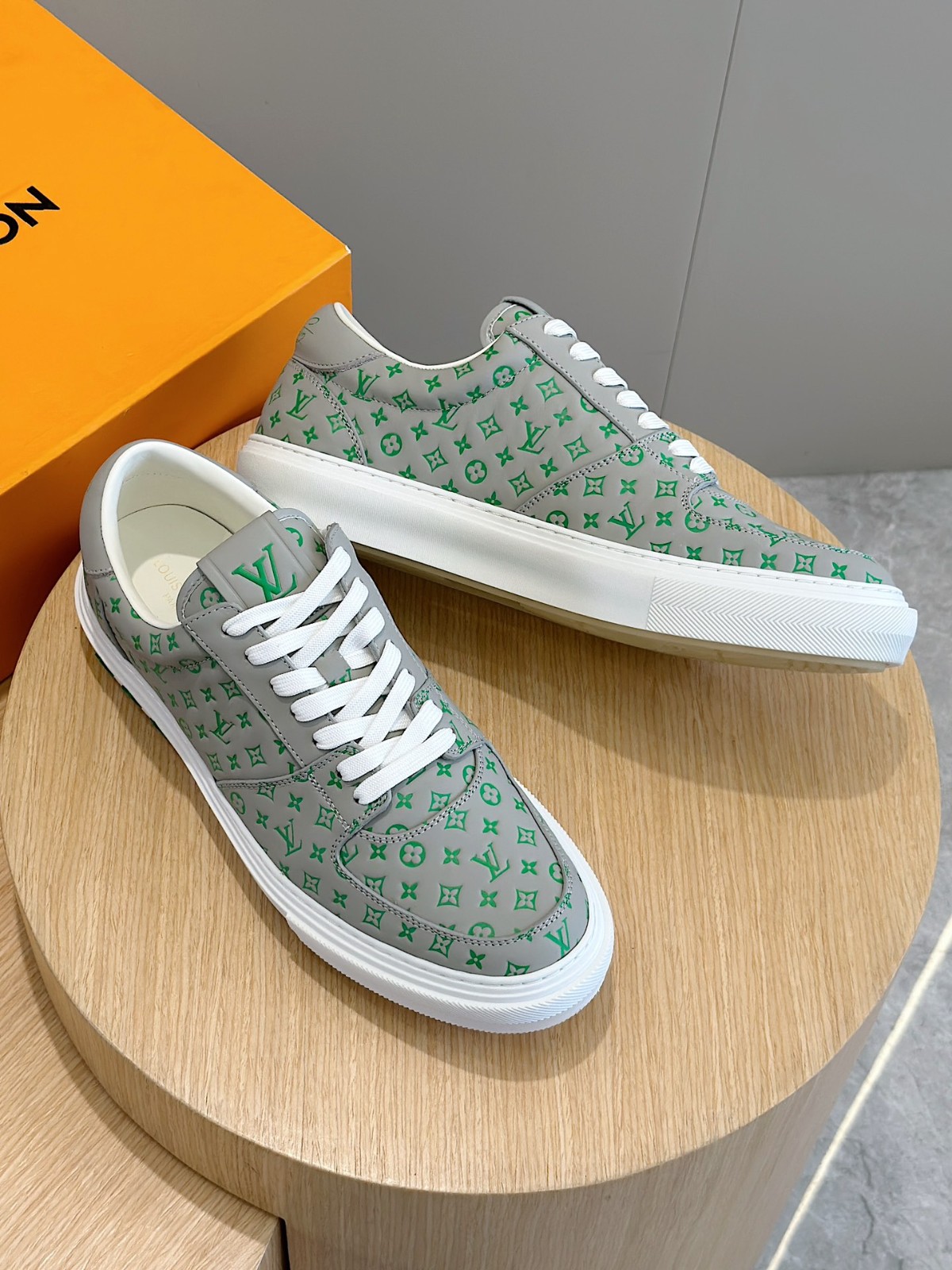 029 40123137 size 38-45
