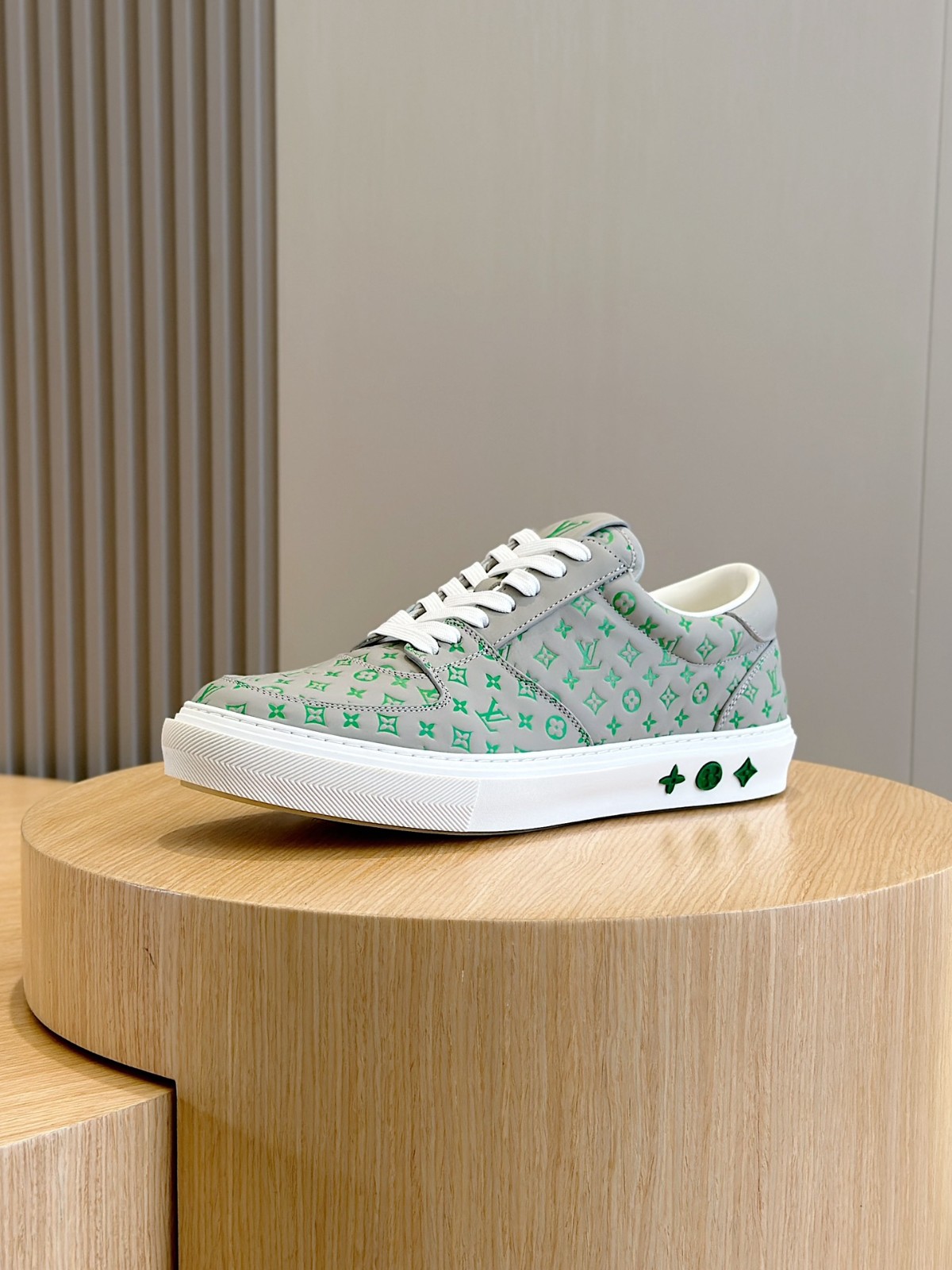 029 40123137 size 38-45