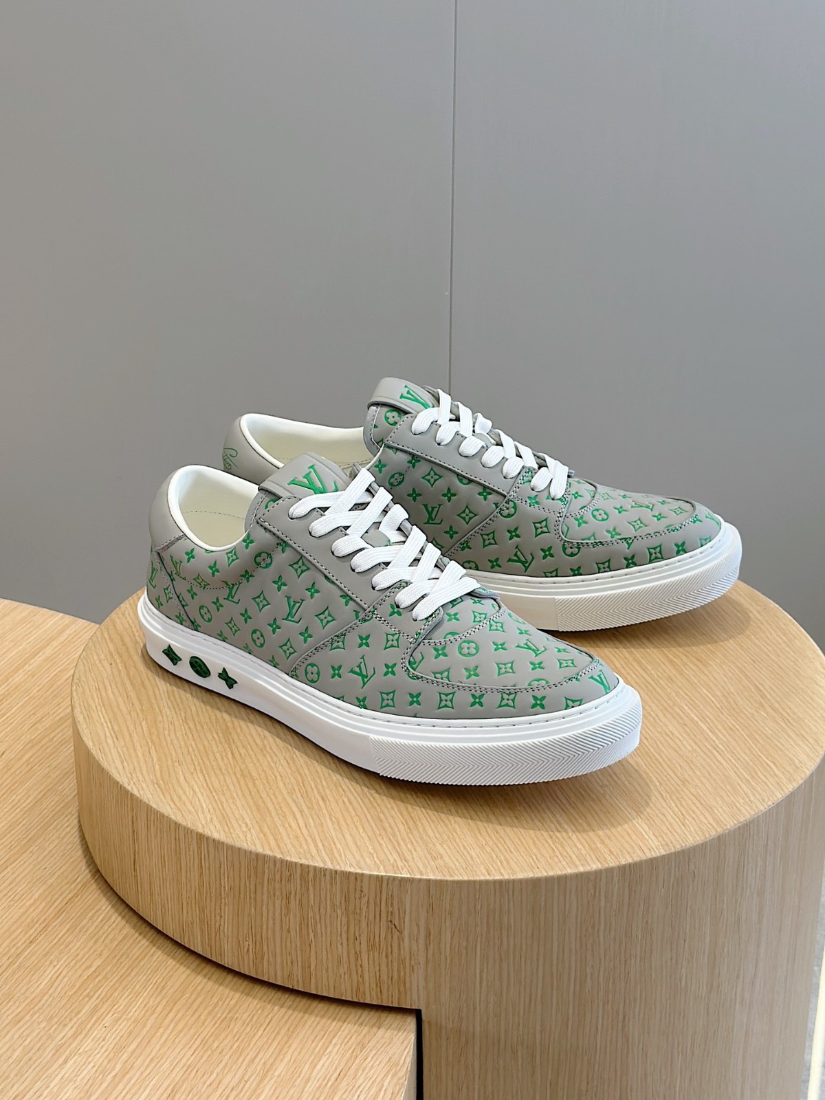 029 40123137 size 38-45