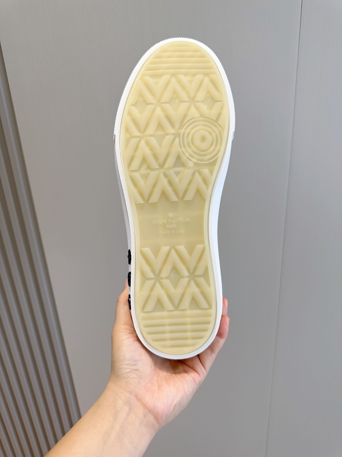 028 40123137 size 38-45