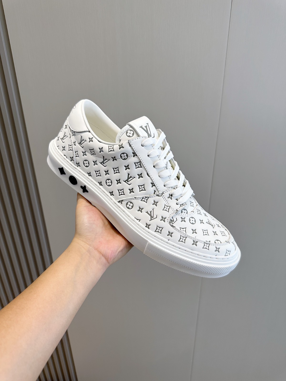 028 40123137 size 38-45