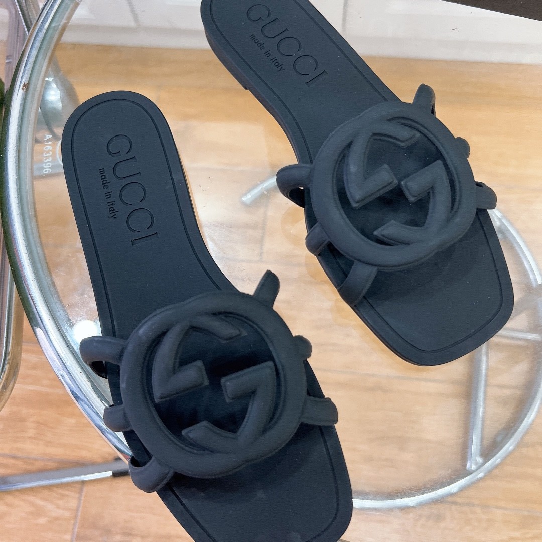 076 14123062 size 35-41