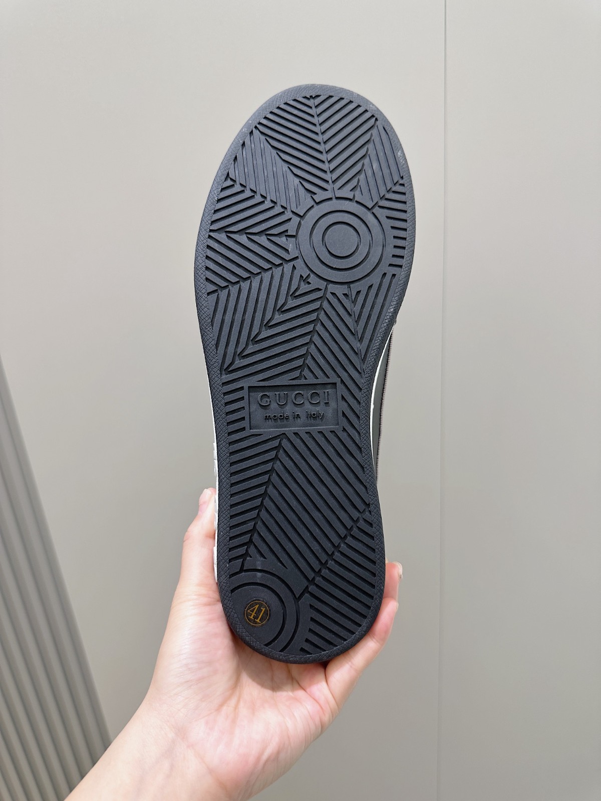056 40123142 size 38-45