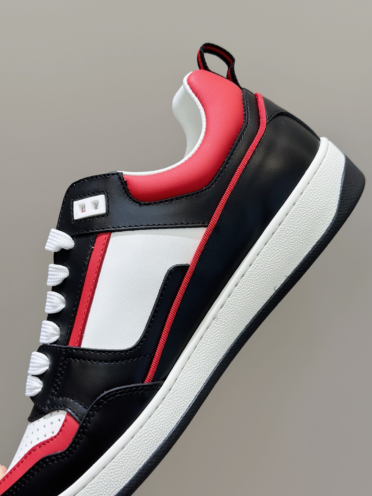 055 40123142 size 38-45