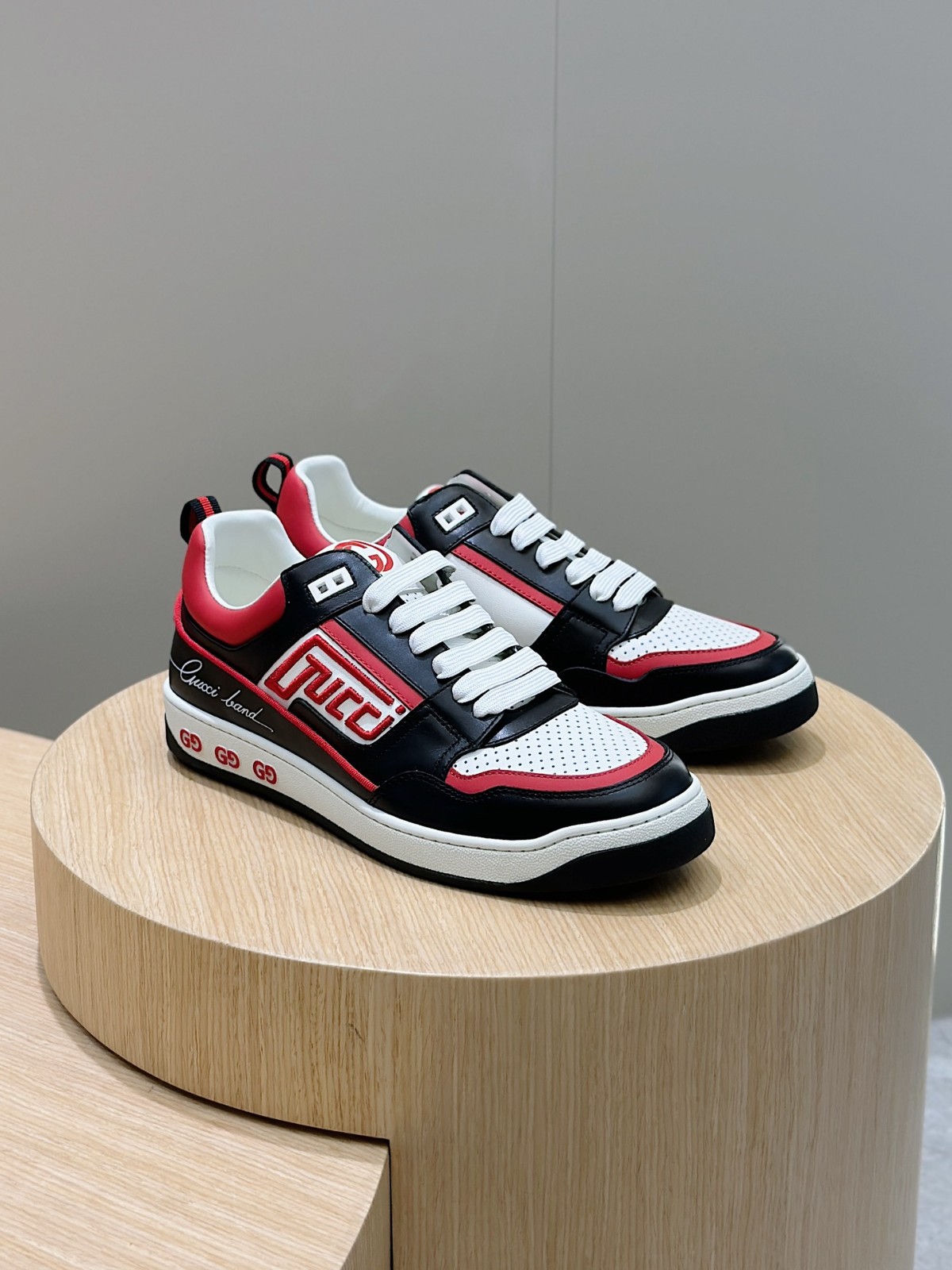 055 40123142 size 38-45