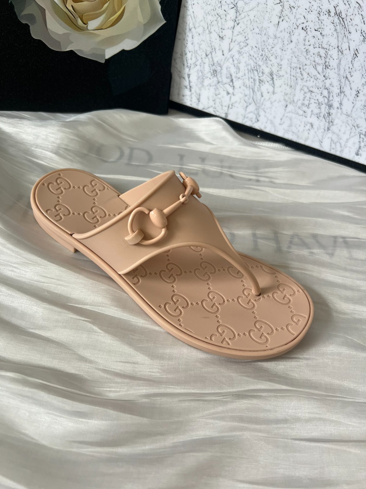 050 16123066 size 35-41