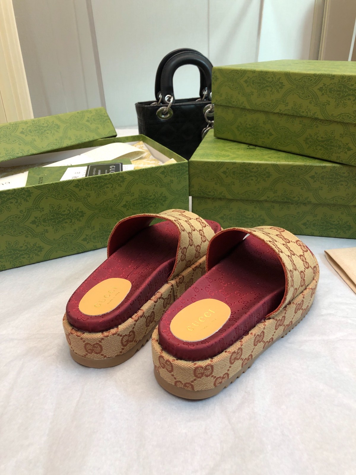 016 26123102 size 35-40
