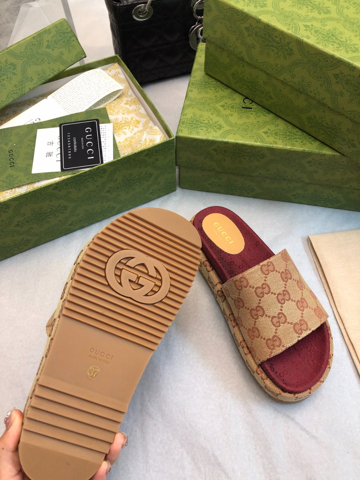 016 26123102 size 35-40