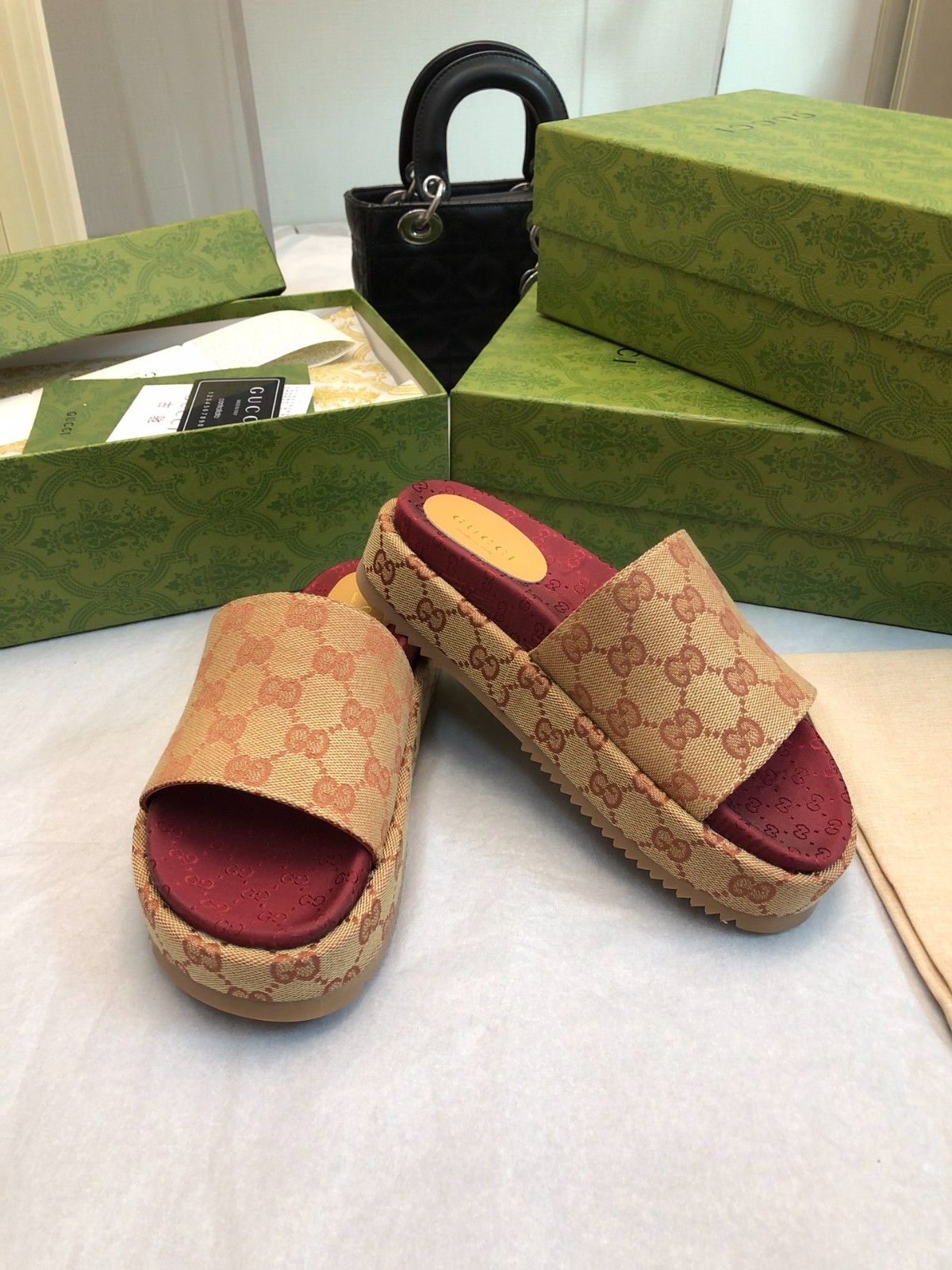 016 26123102 size 35-40