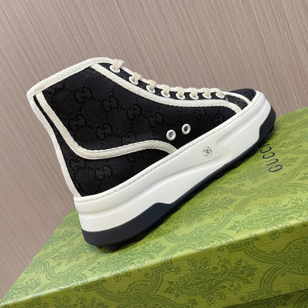 035 32123111 size 35-40