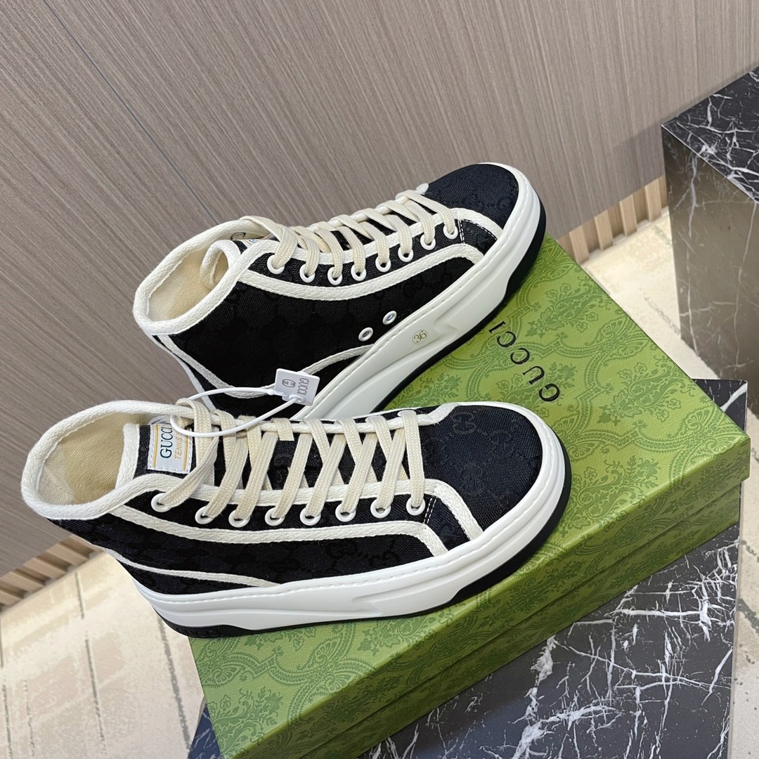 035 32123111 size 35-40