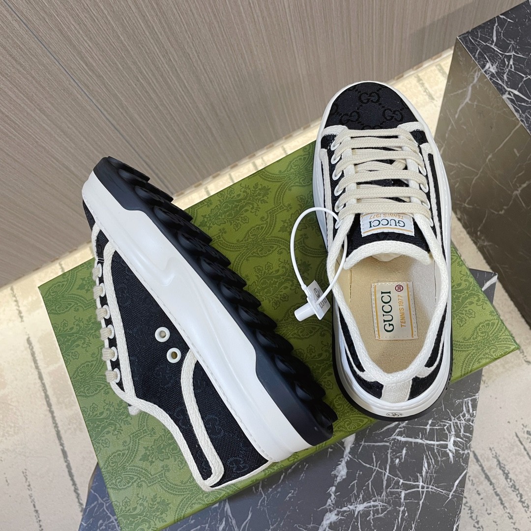 032 30123108 size 35-40