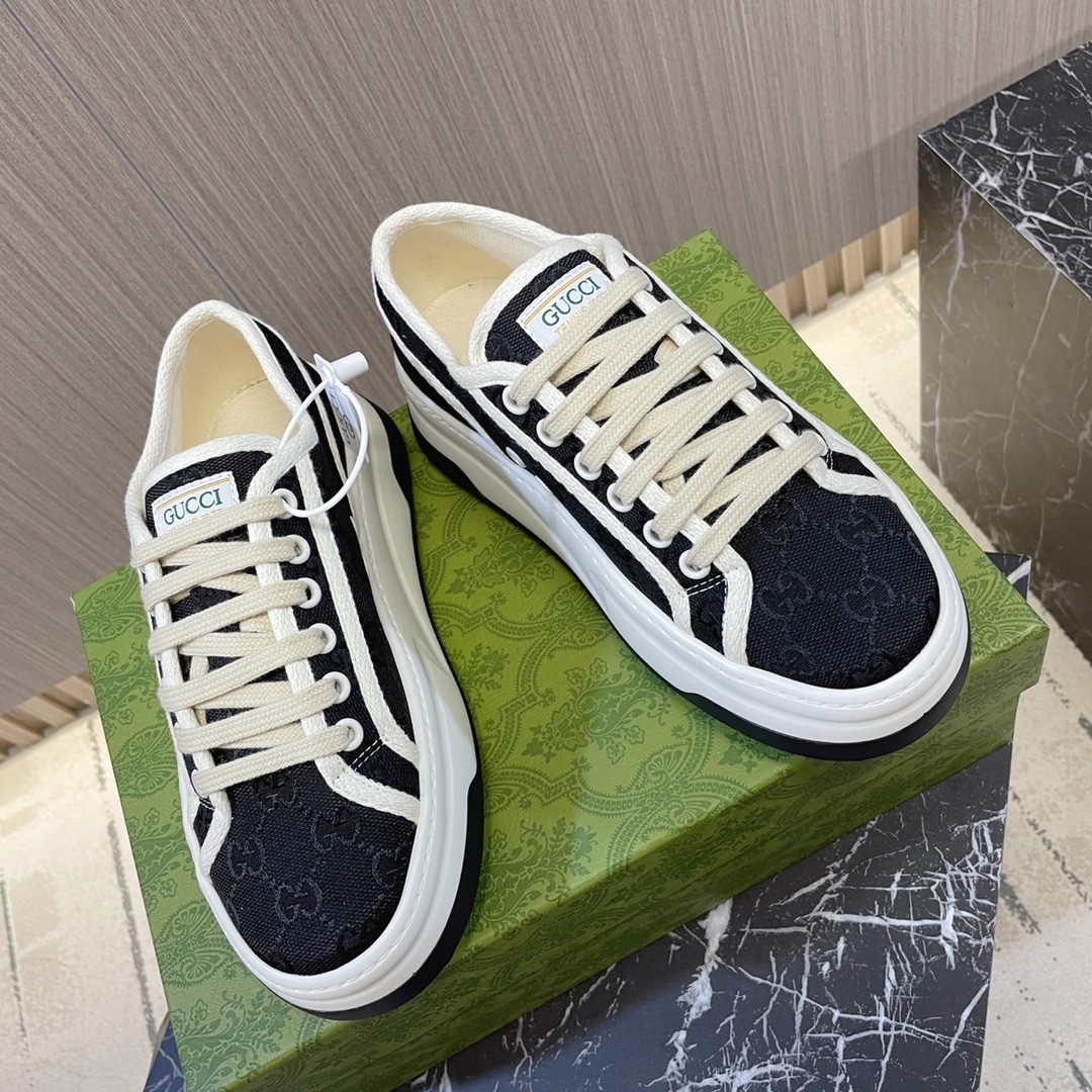 032 30123108 size 35-40