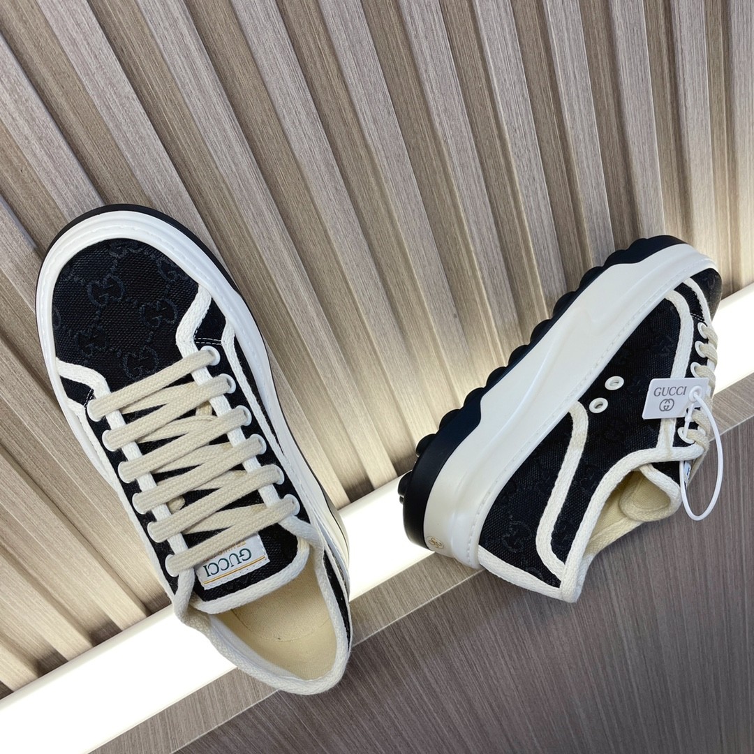 032 30123108 size 35-40