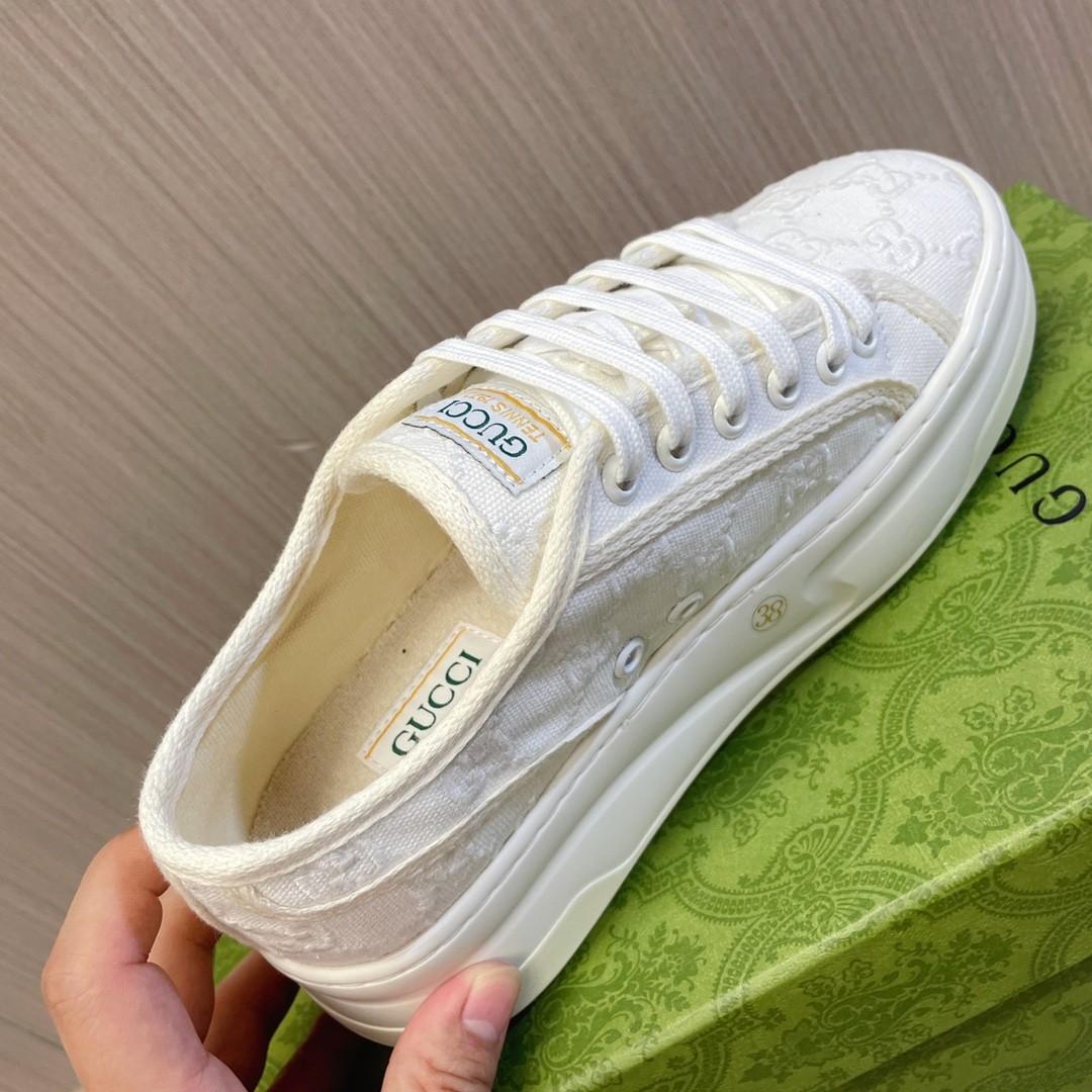 027 30123108 size 35-40