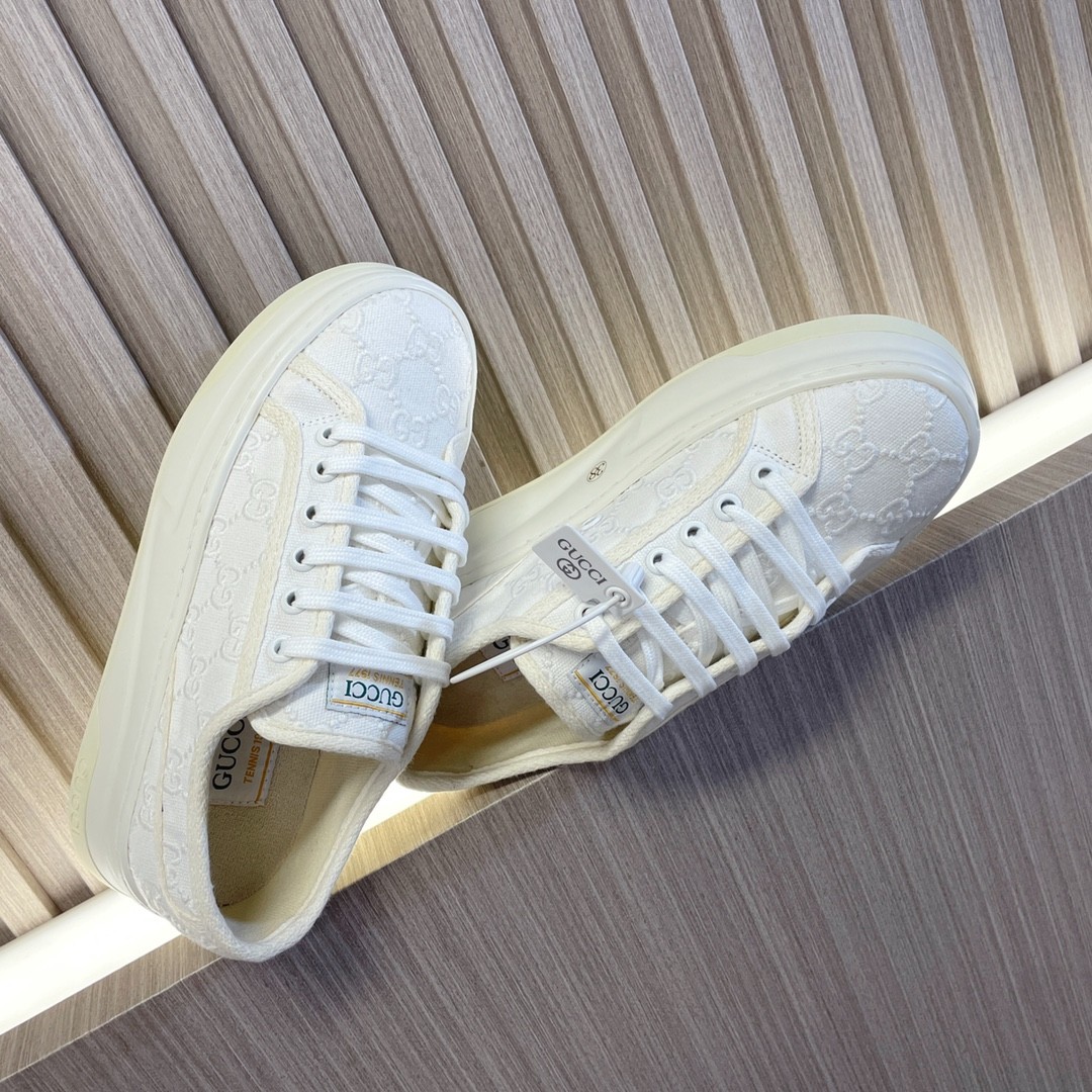 027 30123108 size 35-40