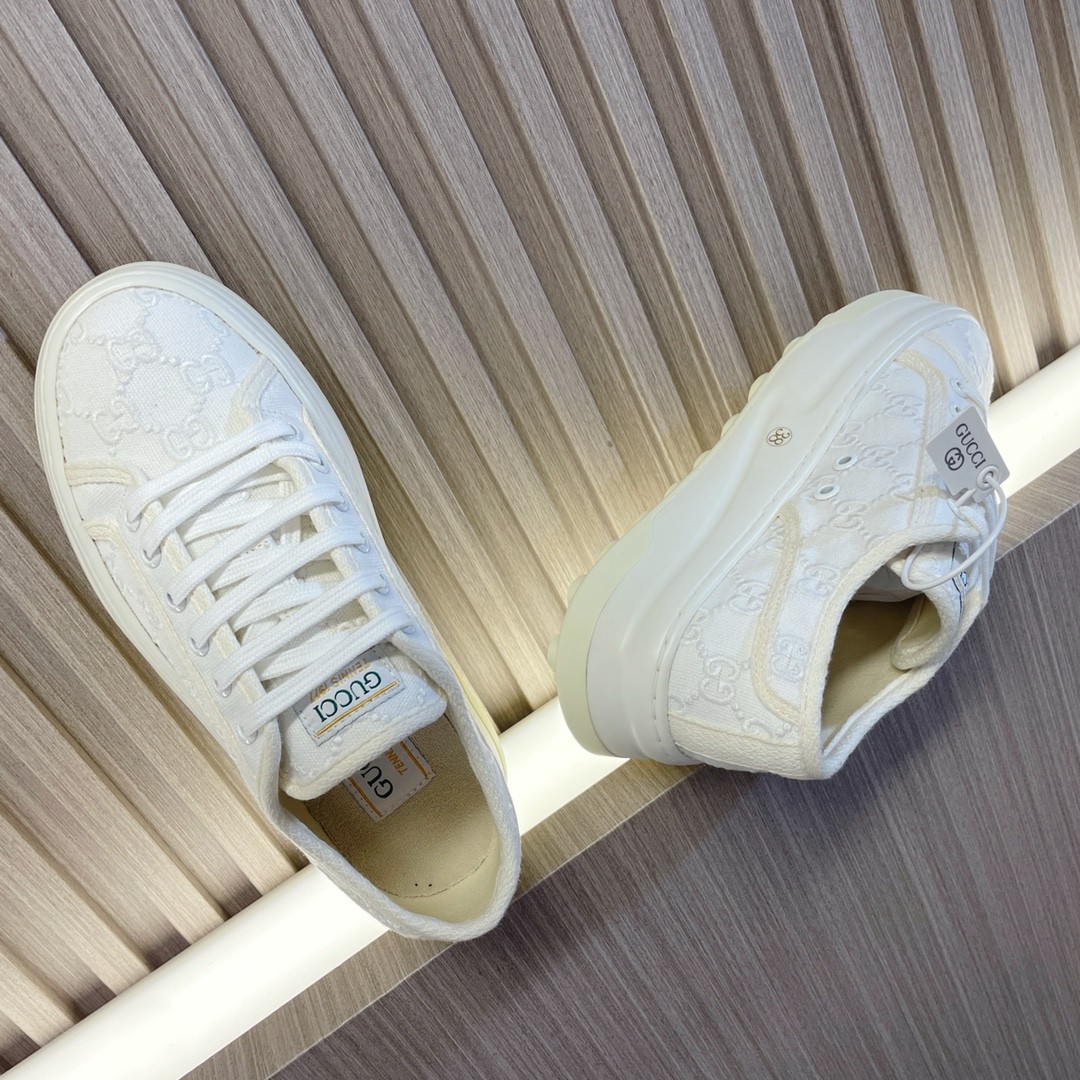 027 30123108 size 35-40