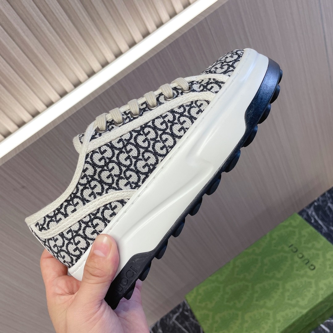 025 30123108 size 35-40