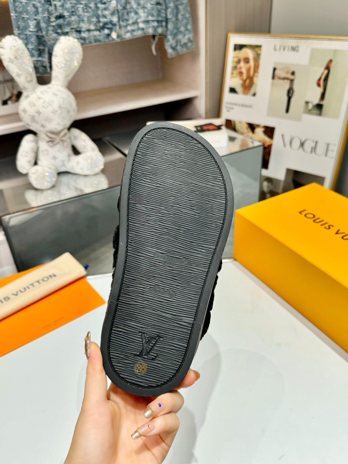 017 30123108 size 35-41