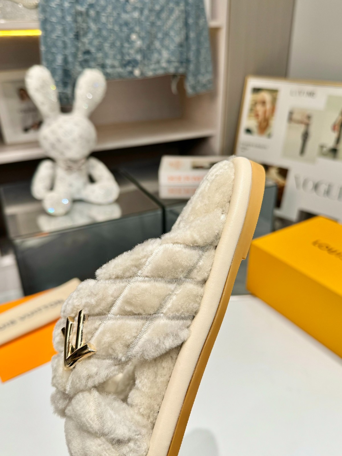 016 30123108 size 35-41