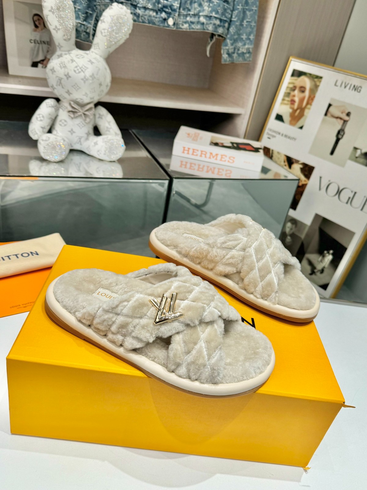 016 30123108 size 35-41