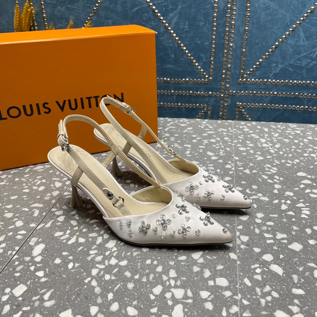 012 32123111 size 35-42