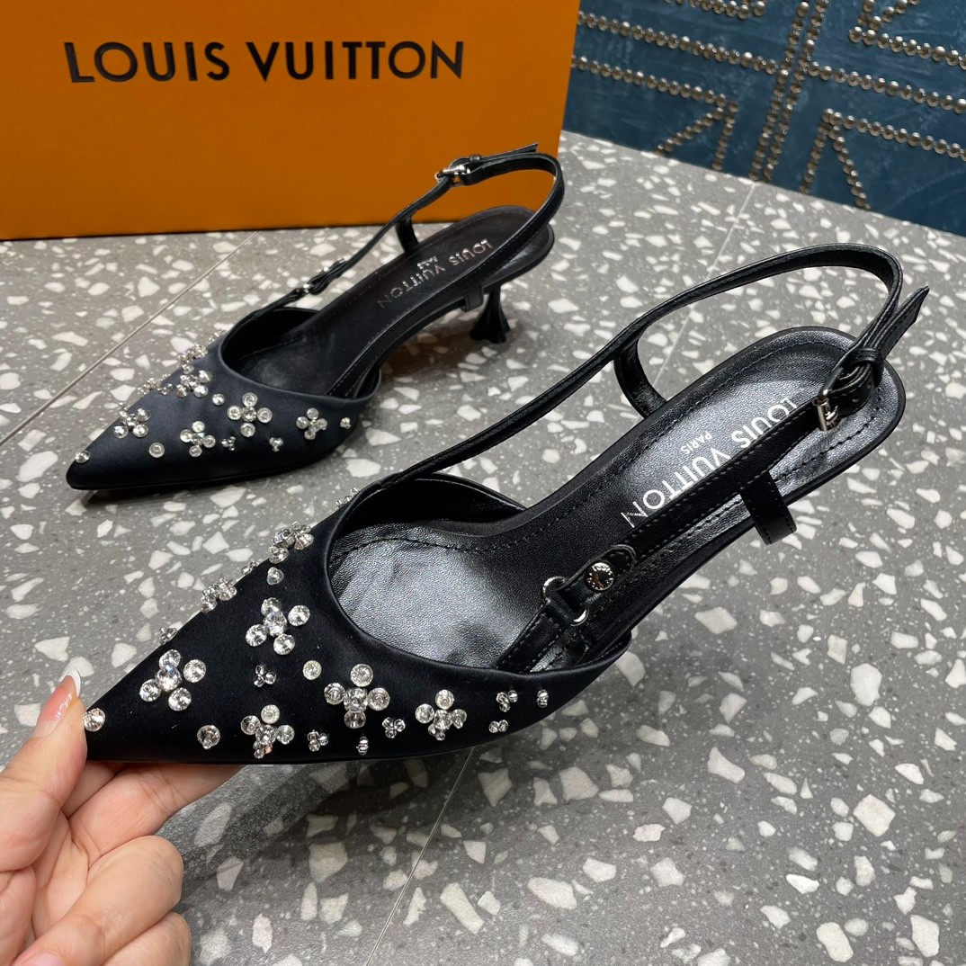 011 32123111 size 35-42