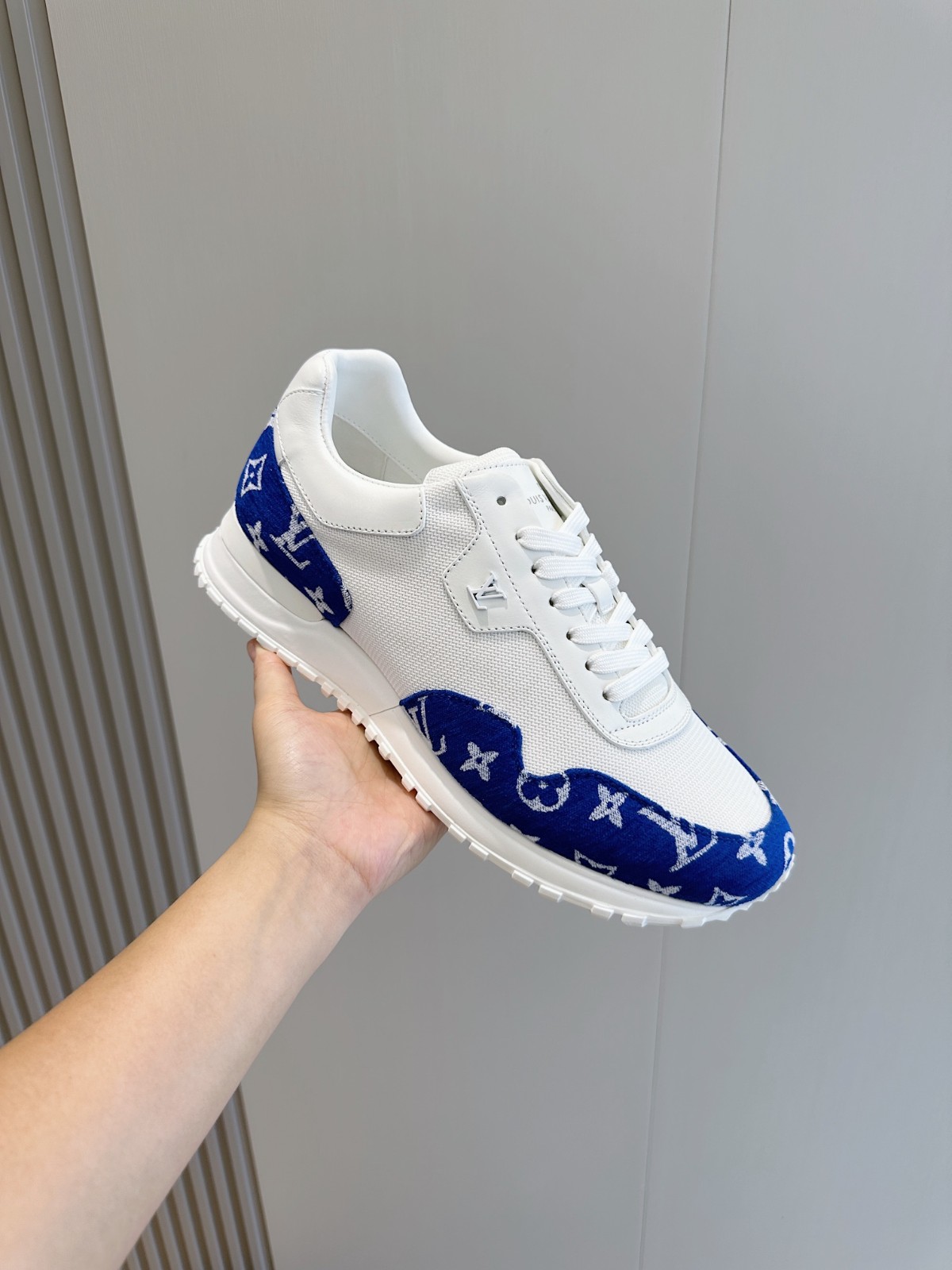 017 36123119 size 38-45