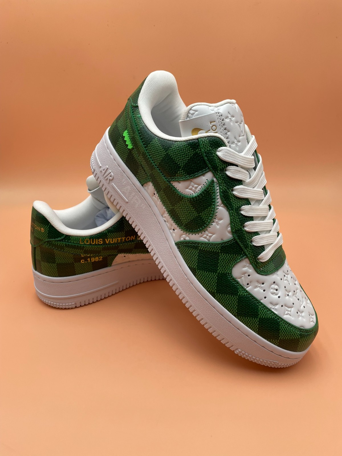 011 38123129 size 39-45