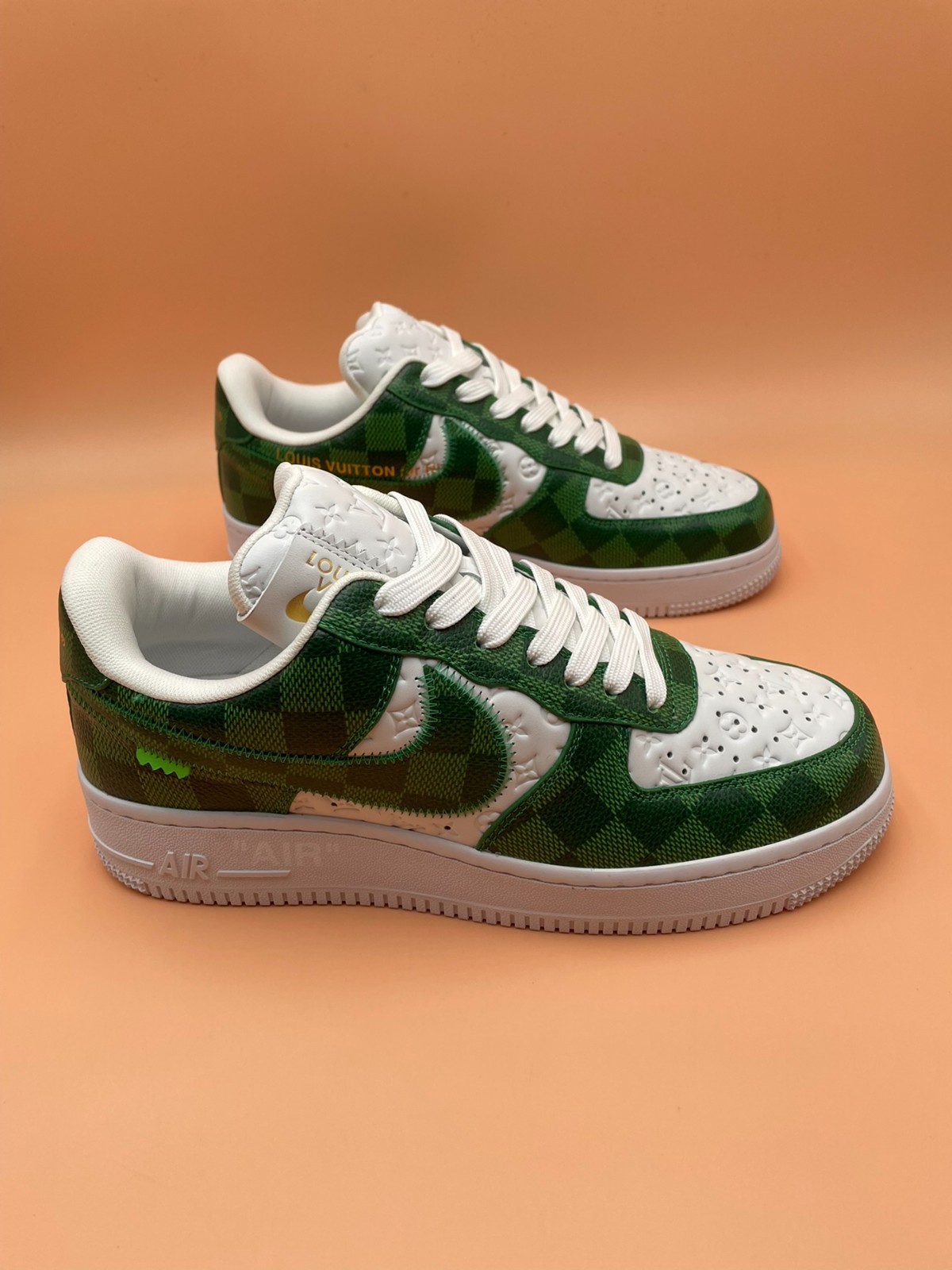 011 38123129 size 39-45