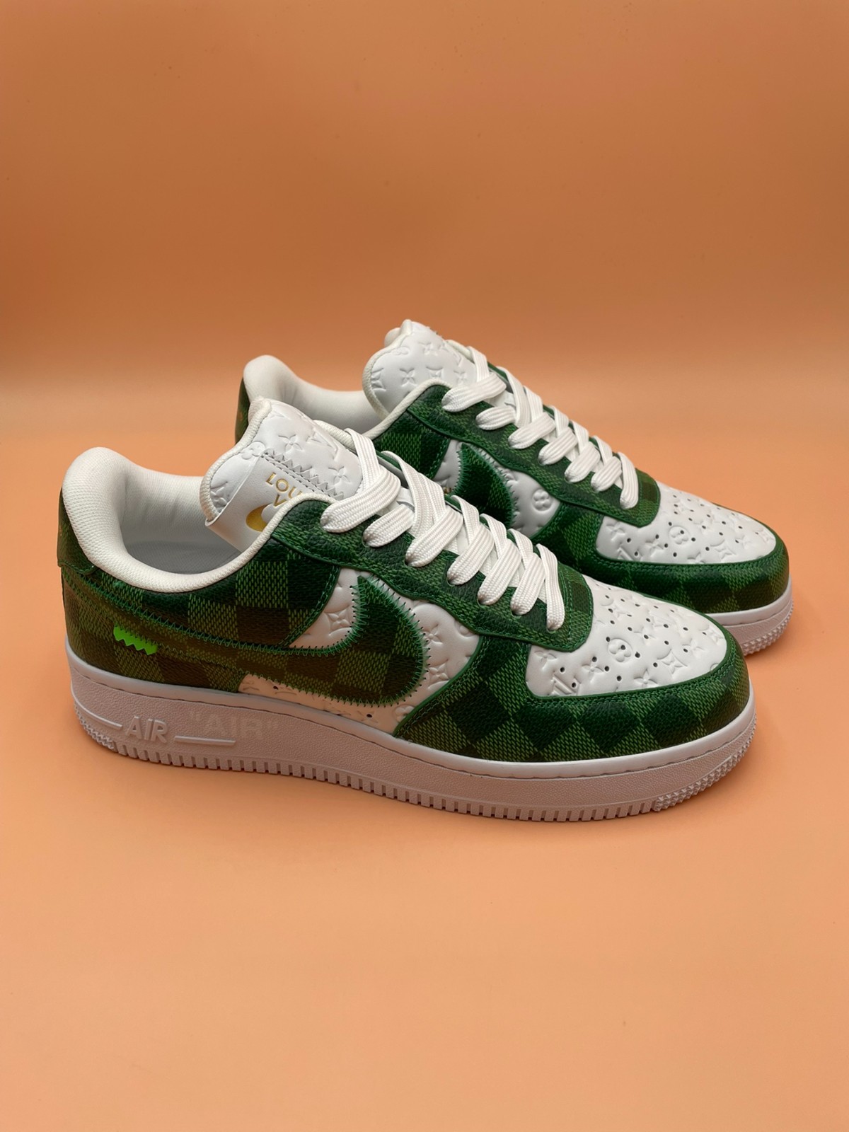 011 38123129 size 39-45