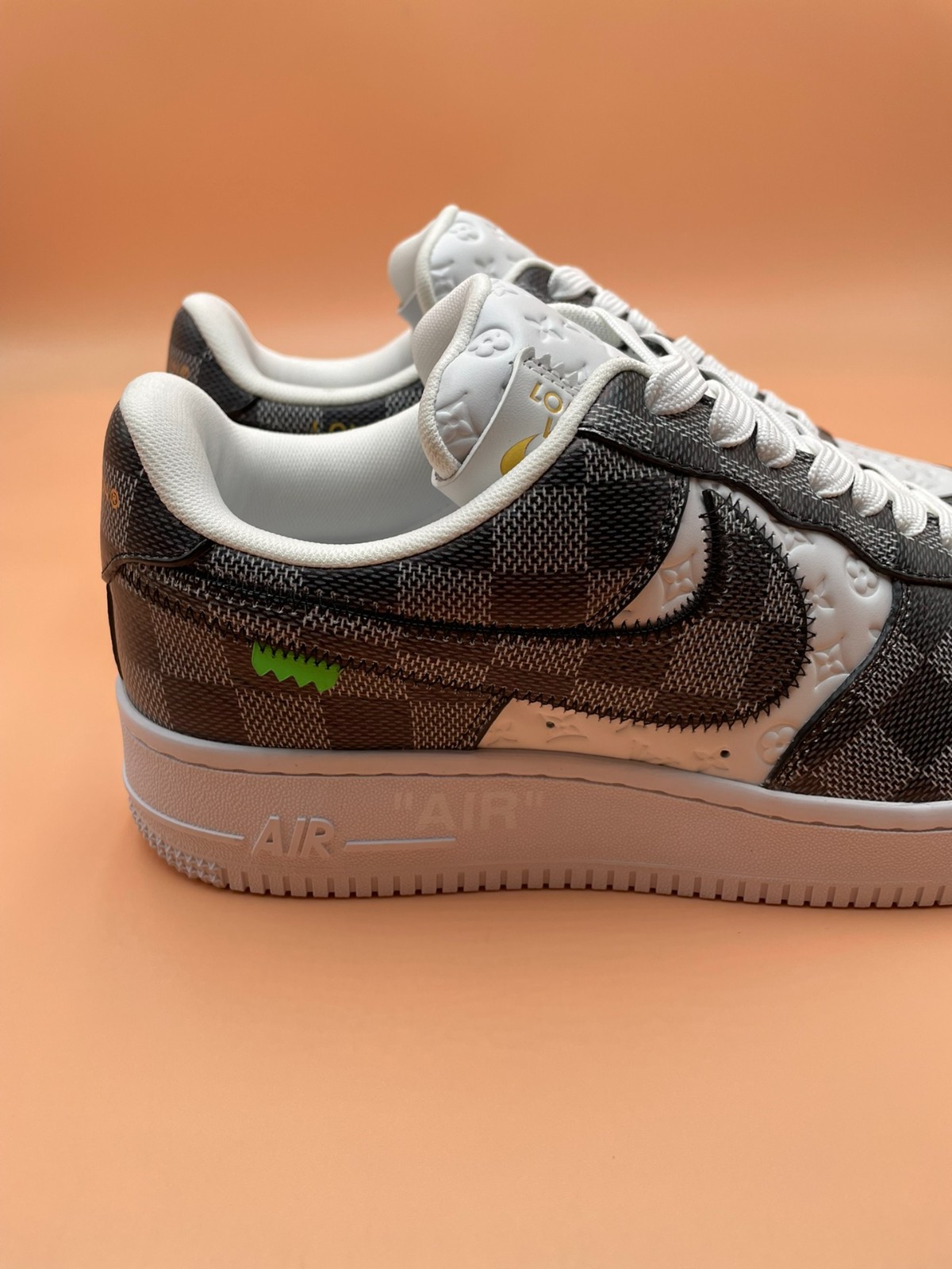 009 38123129 size 39-45