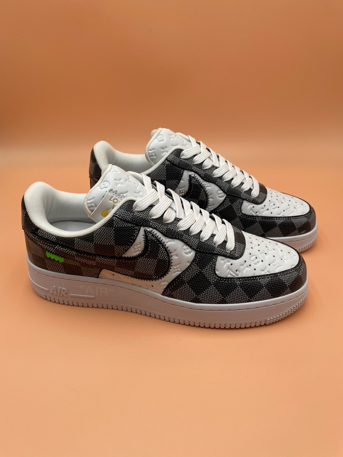 009 38123129 size 39-45