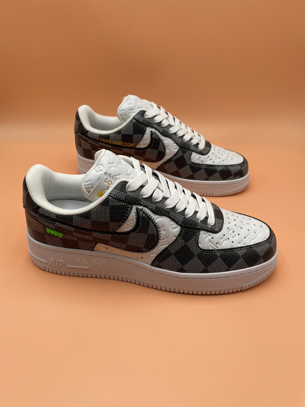 009 38123129 size 39-45