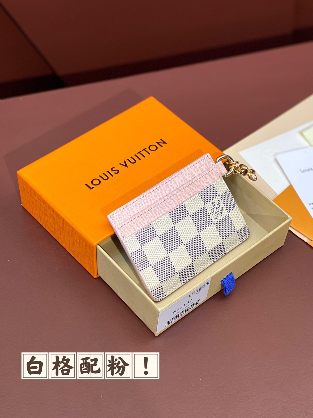 028 19123108 size 10.2x7.3x 0.3cm