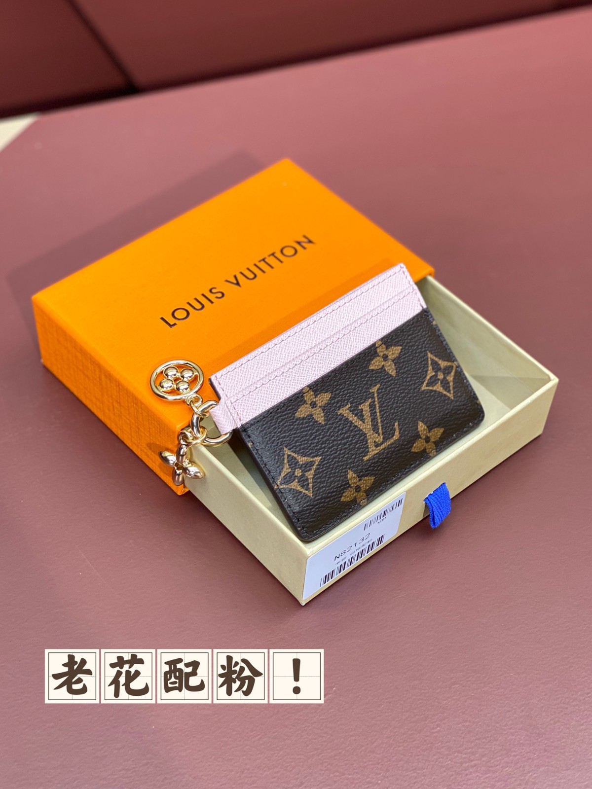 026 19123108 size 10.2x7.3x 0.3cm