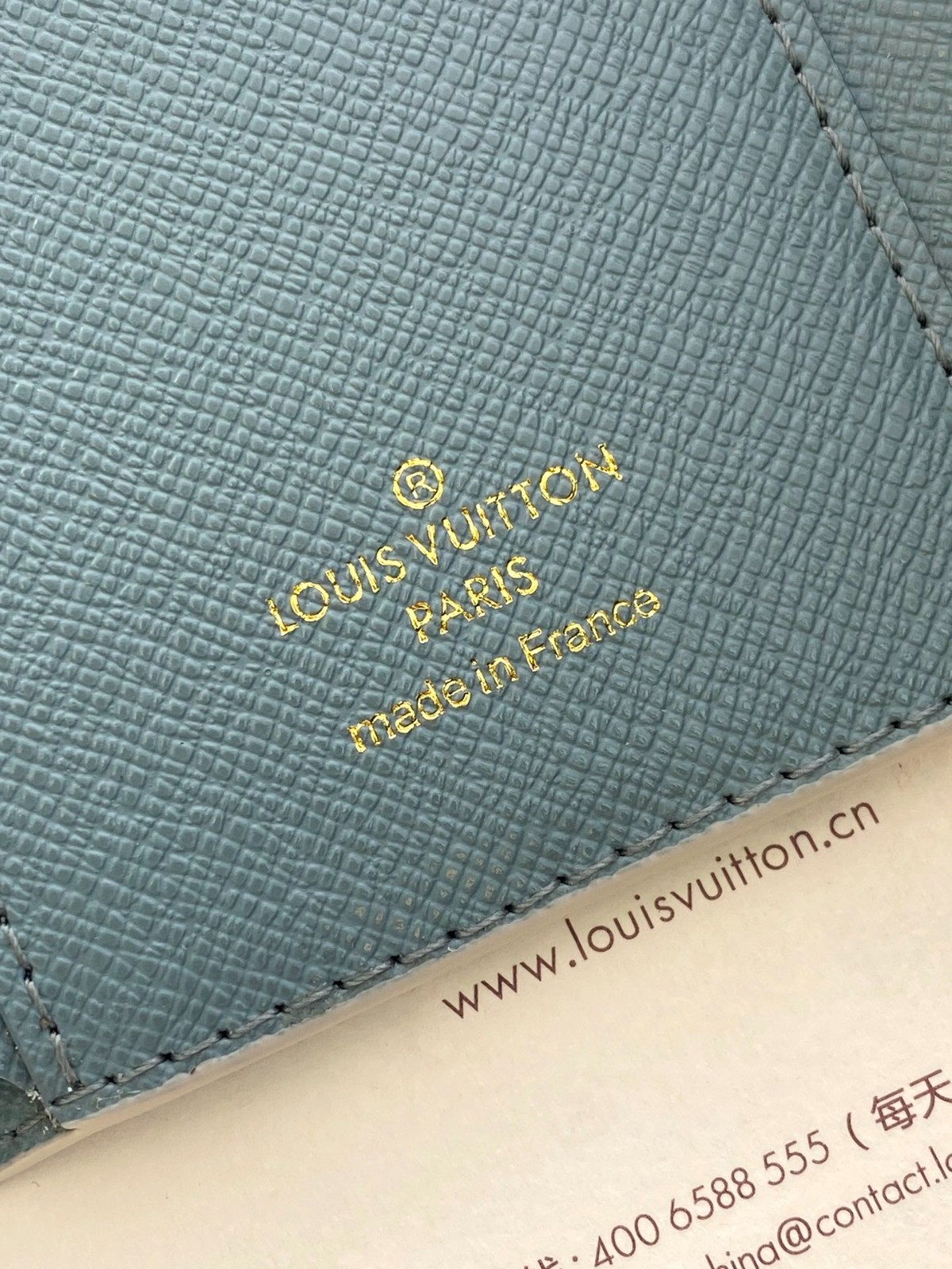 010 23123102 size 12x9.5x1.5cm