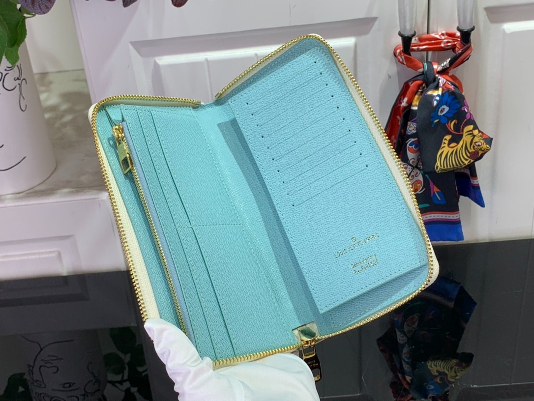 003 25123102 size 10x20x2cm